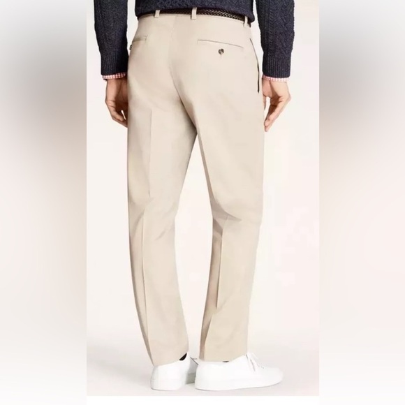 Brooks Brothers Clark Advantage Chino  Mens Khaki Chinos Pants 34X30 (1392) - Picture 3 of 8